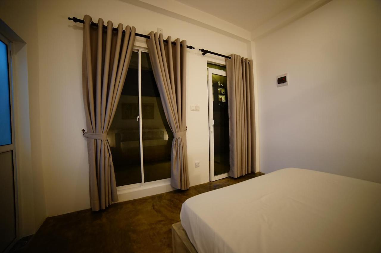 Island Life Hotel เนกอมโบ ภายนอก รูปภาพ